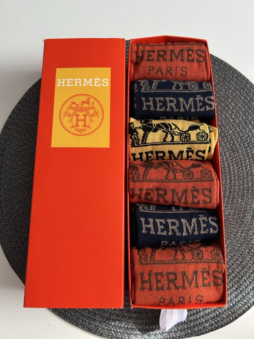 Zestaw 6 par skarpet Hermes w pudełku w rozmiarze uni pasują do rozmiaru 45