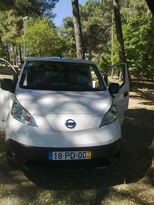 Carrinha Nissan e NV 200