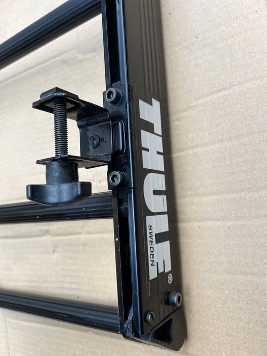 Bagaznik Dachowy THule 65,5 na 105,5 cm