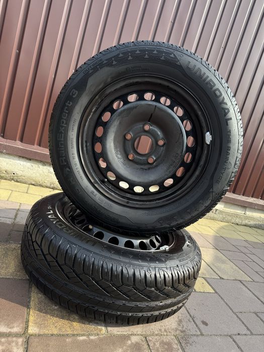 Шини UNIROYAL R15 195/65, зі сталевими дисками 5.112 VAG