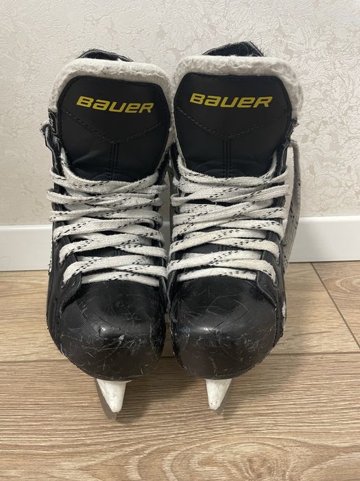 Ковзани хокейні Bauer Supreme X140