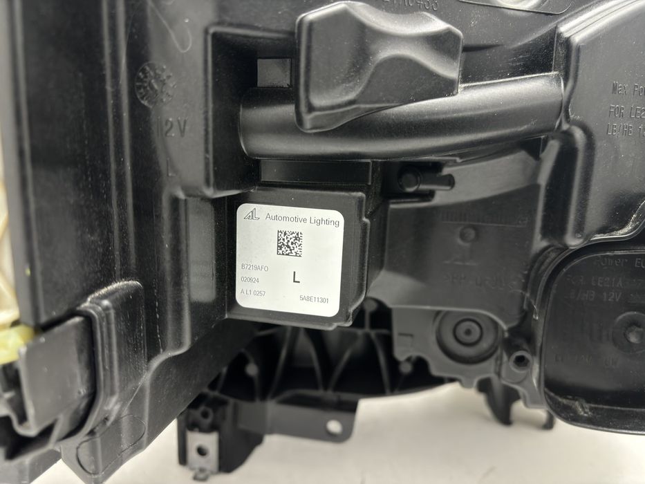 Фара ліва BMW X5 X6 G05 G06 2024-2026 USA