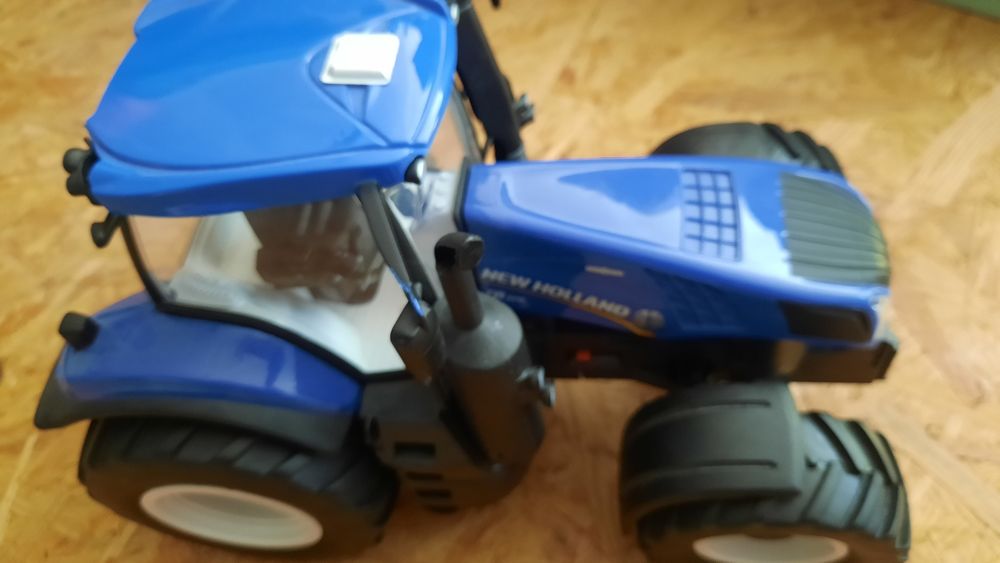 Traktor zdalnie sterowany jak nowy
