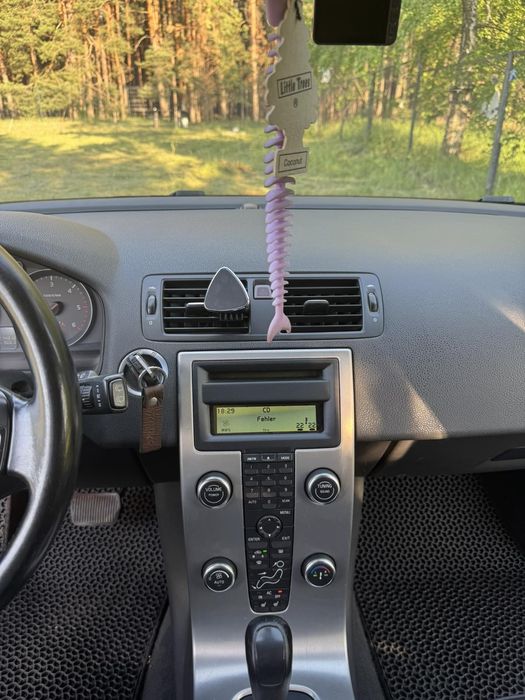 Volvo V 50 2010 год