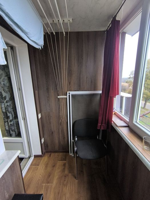 Продам 3 комнатную квартиру с ремонтом мебелью и техникой  17кв.