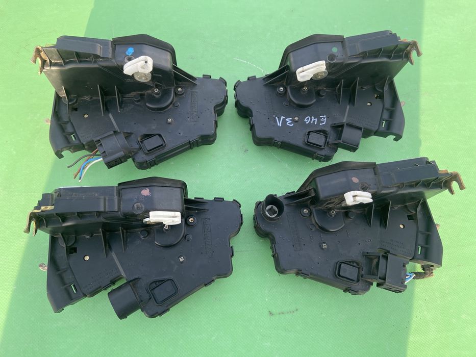 Замки Замок Дверной Двери Дверей Дверьки БМВ Е46 РЕСТАЙЛИНГ Шрот