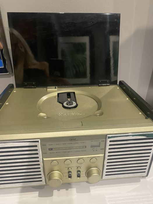 Sprzedam radio  retro