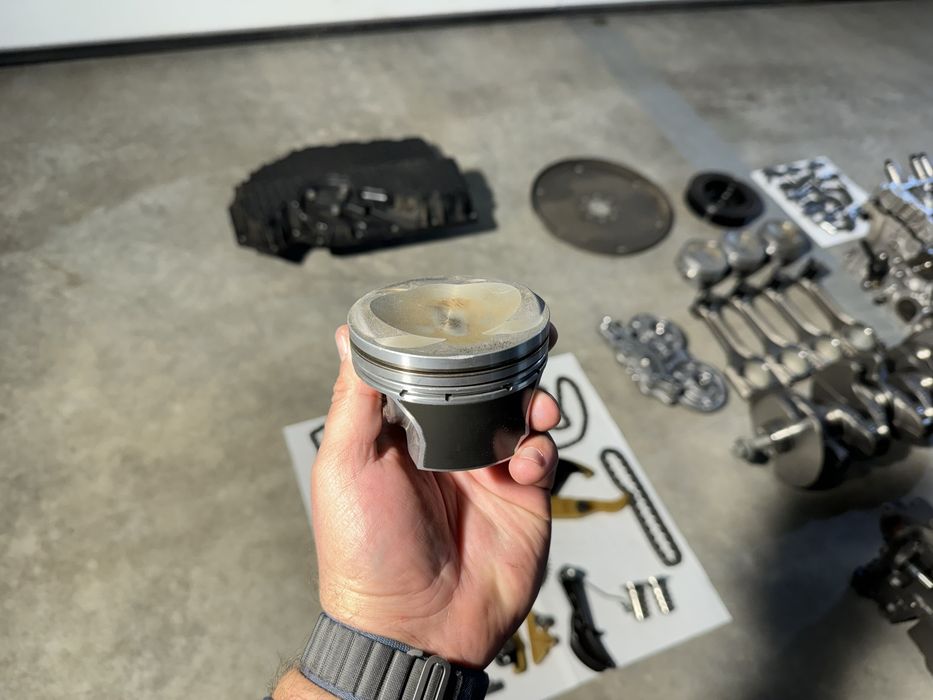 Двигун DGUA 2.0 tfsi в разбор по запчастинам Volkswagen Tiguan