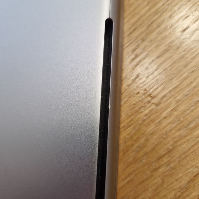 MacBook Pro M1 Pro, 14 cali , 32GB RAM. Stan idealny!