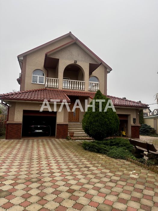 Хозяйский дом в Лесках, ул. Садовая. Ракушняк. Мебель. Техника.