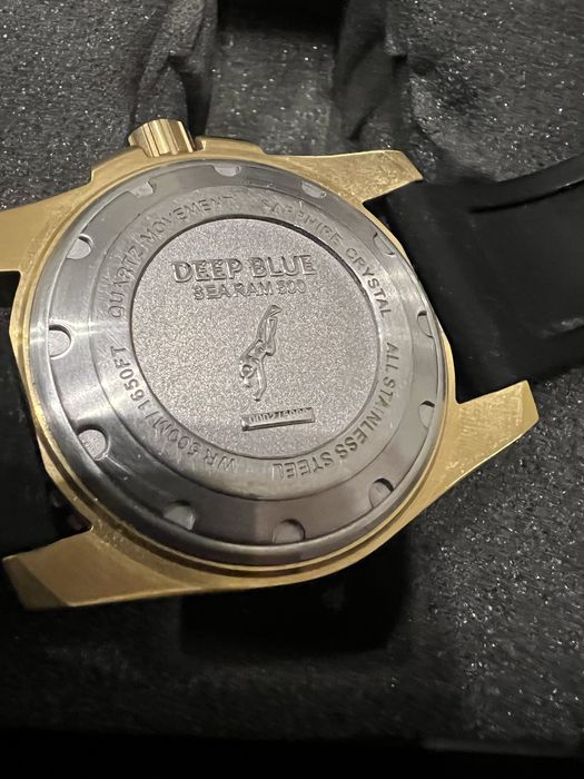 Годинник Deep blue