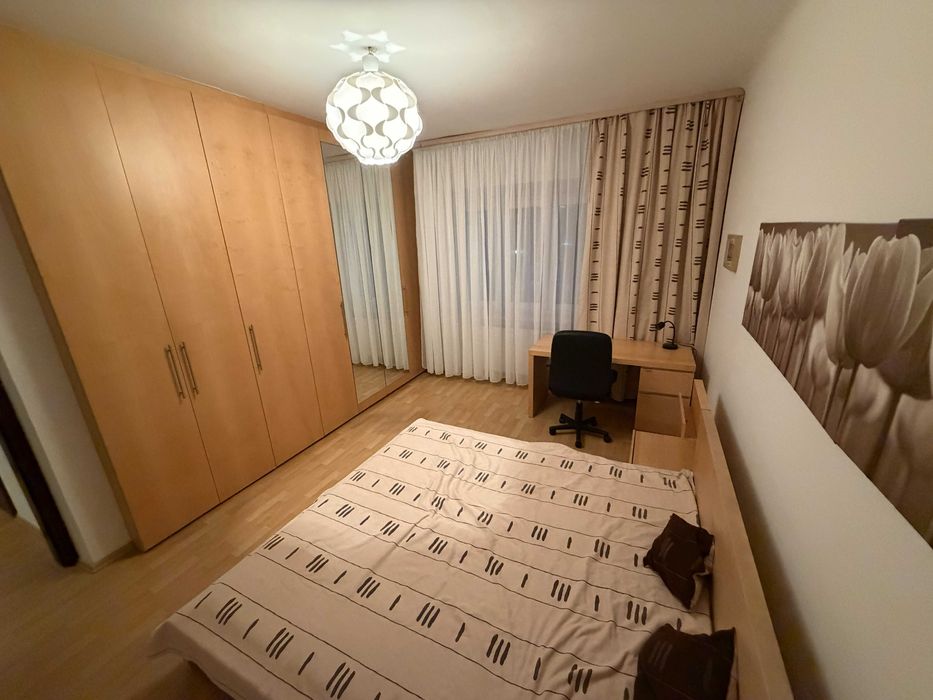 Jasne 2‑pokojowe mieszkanie – 200 m od Stacji Metra Plac Wilsona