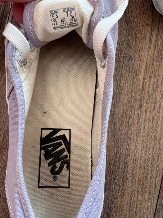 Lawendowe trampki Vans