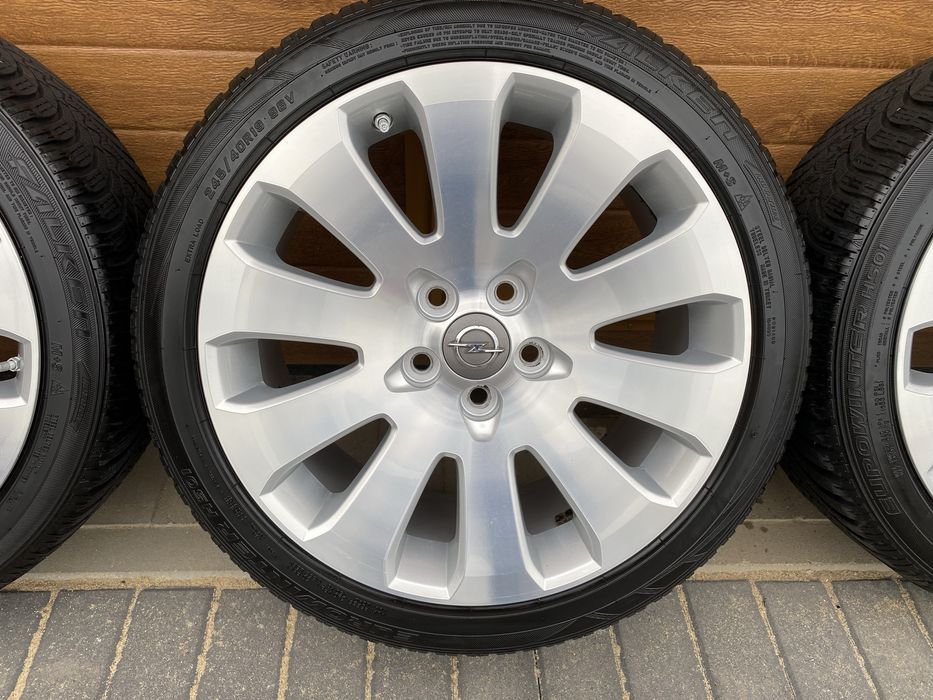 Alufelgi GM koła Opel Insignia A 19 cali 245/40/19 felgi  alusy czujniki