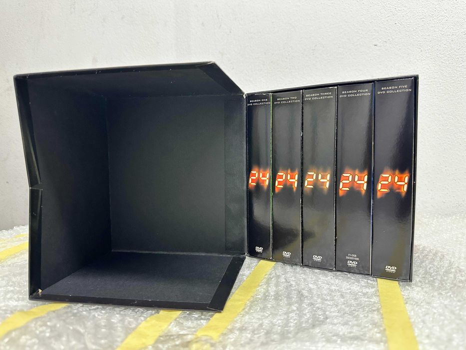 Caixa DVD colecionador da série 24 - temporadas 1-5