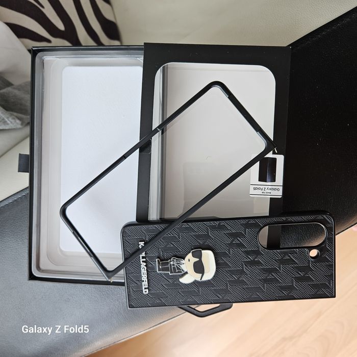 Etui  Samsung Z Fold 5  Karl Lagerfeld
