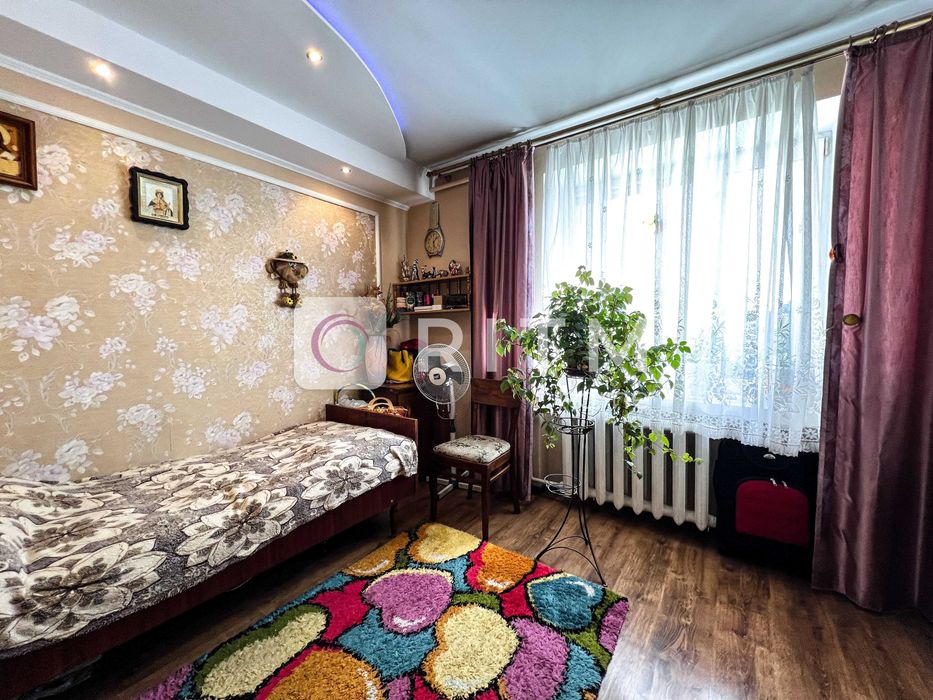Продаж квартири по вул. Кравчука