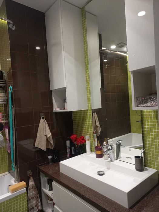Продам 3 к. квартиру в новострое ЖК Левада. (404990)