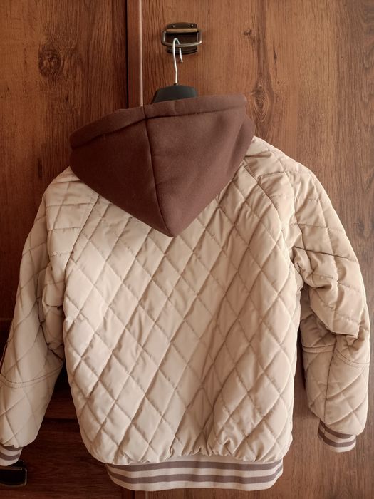 Куртка - бомбер для дівчинки