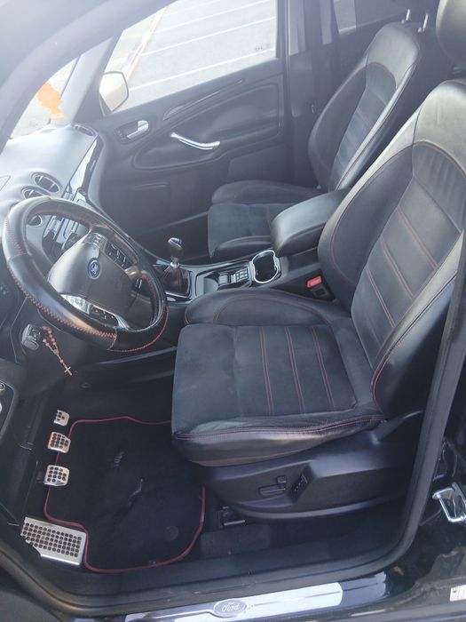 Vende-se Ford S Max Titanium X 2.2 200 CV