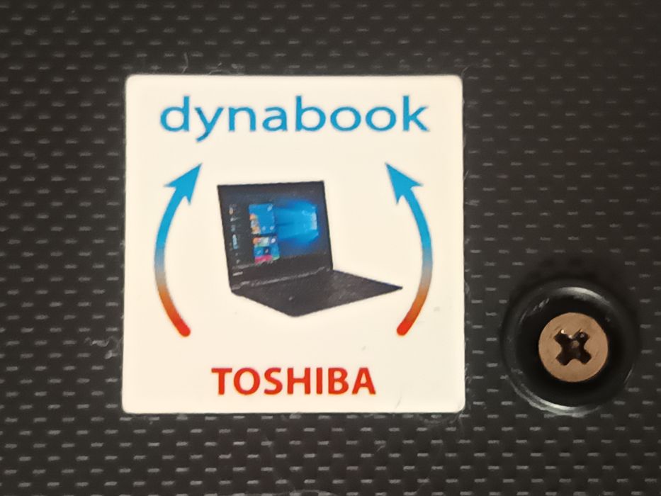 Toshiba Dynabook / i3-10110U  / 16GB RAM / NVMe 256GB