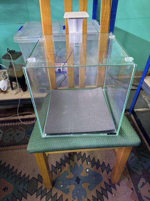 Aquario cubo com led