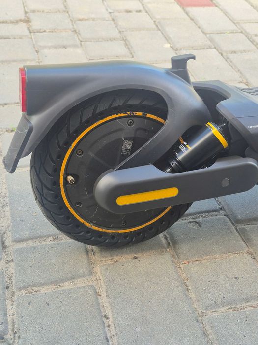 електросамокат Segway-Ninebot MAX G2 D 2025 рік