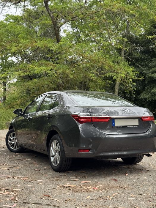 Toyota corolla 1.33 vvti Exlusive (32 mil km)
