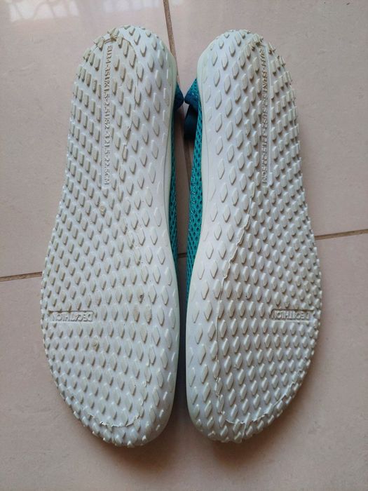 Buty do wody dla dzieci.
