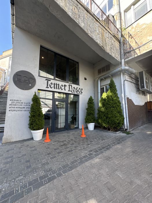 Продаж Комерція з стильним ремонтом 110м2 Центр Луцьк
