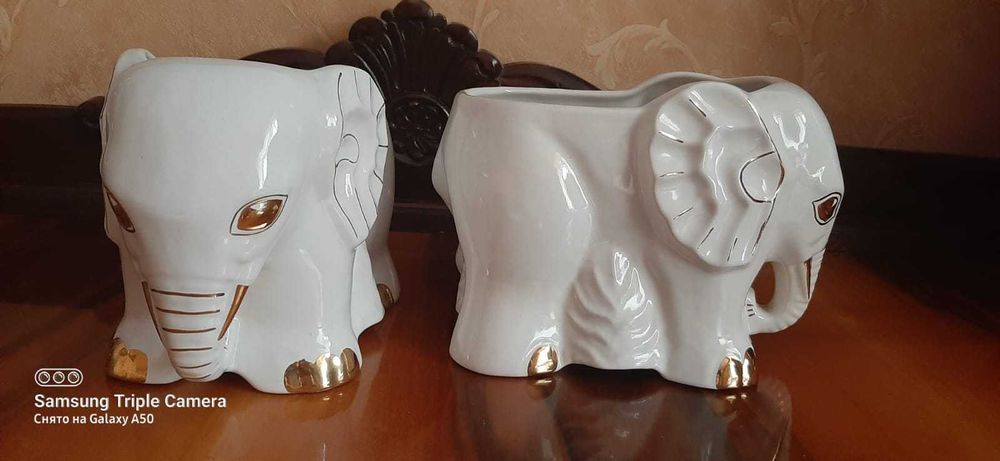 Белые керамические вазы-кашпо в форме слонов - 2 шт