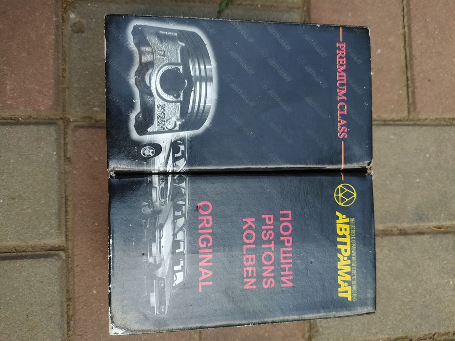 Поршні нові 82.0 для ВАЗ 21213-1004015 для Нива 21214, 21213