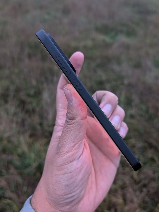 OnePlus 15 (16/512 Global 2физ сим есим 7300 мАч монстр АКБ, ОТА ОБНОВ