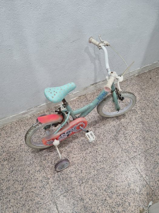 Bicicleta para Criança com Rodinhas para Aprender Andar