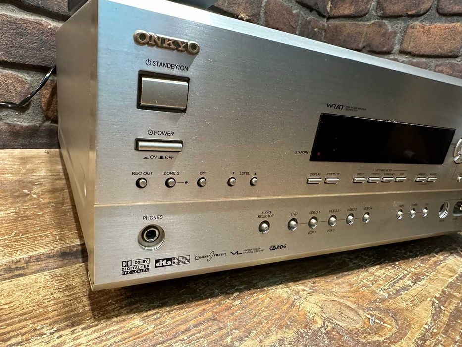 Amplituner Onkyo TX-SR 601 E z oryginalnym pilotem