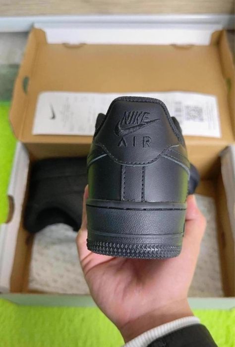 Airforce preto na caixa