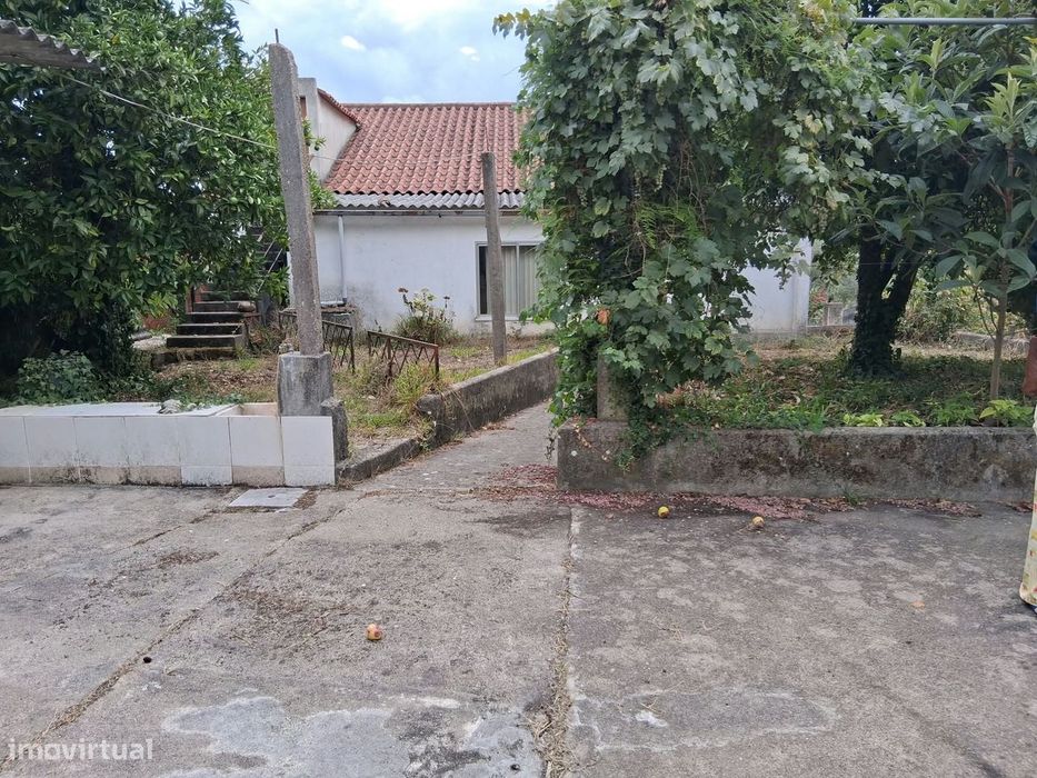 Moradia com Garagem e Terreno | Palheira – Assafarge, Coimbra