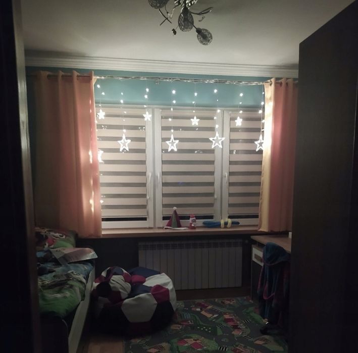 Lampki kurtyna świetlna z gwiazdkami LED