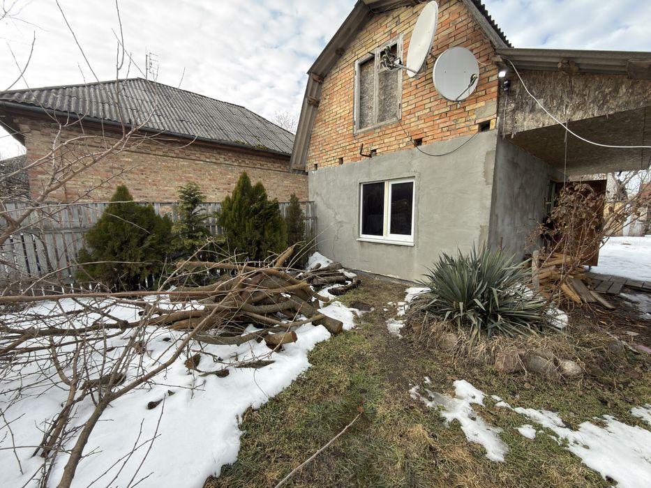 Продаж невеликого будинку в м. Сміла