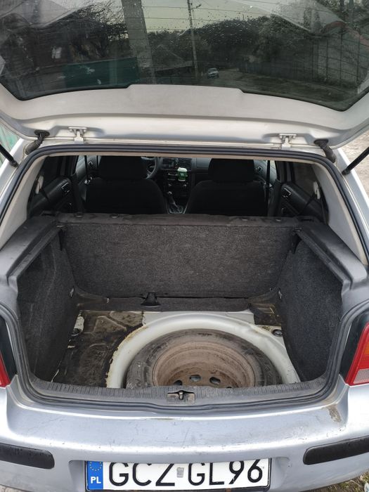 Volkswagen Golf 4 | 1.9 SDI (Diesel) | 1998