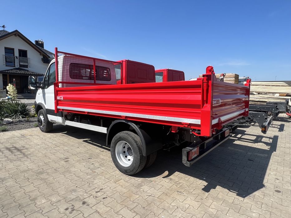 Zabudowa wywrotka kiper producent iveco Daily FUSO Canter sprinter