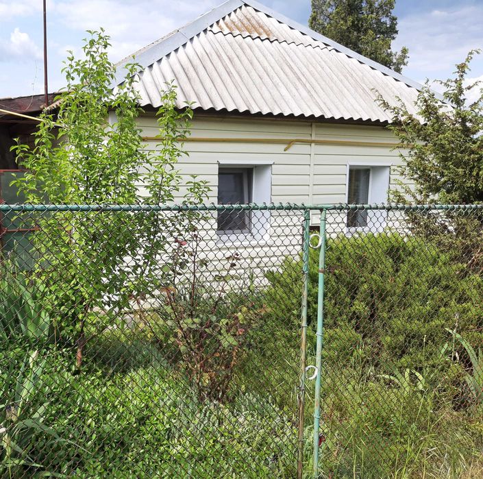 Продам будинок в с. Прибузьке, Миколаївський р-н.