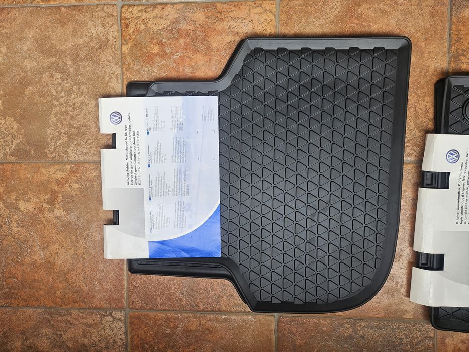 Dywaniki orginał VW JETTA  A6 2011-2018