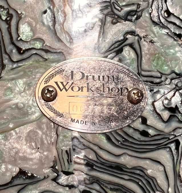 DW Workshop Kick 22” Maple USA — Abalone Finish