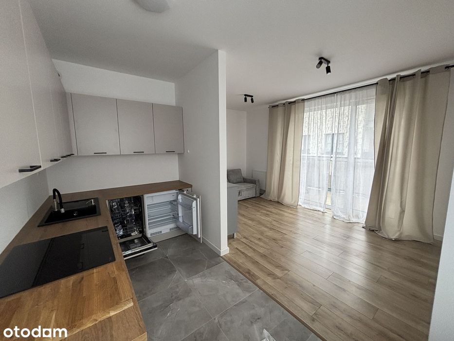 Mieszkanie 3 pokojowe, ul. Koszarowa, 58m2