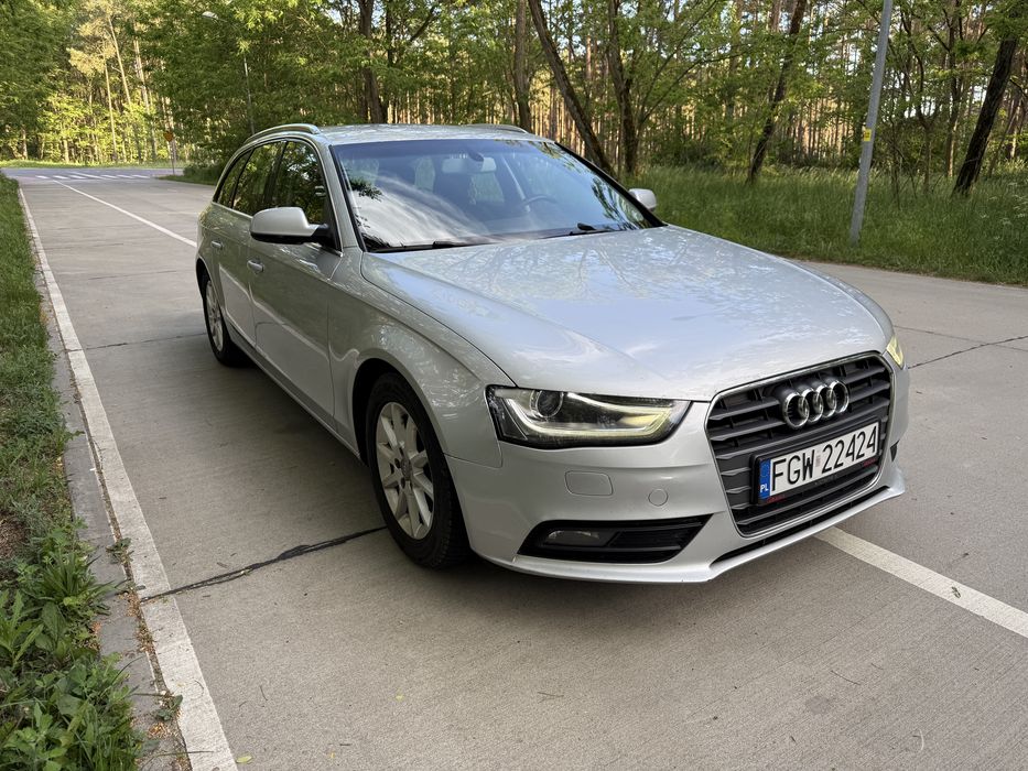 Audi A4 B8 lift 2013 2.0 tdi Bixenon doinwestowana