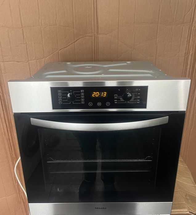 Духовка Miele H4710B духовой шкаф Made in Germany нержавійка