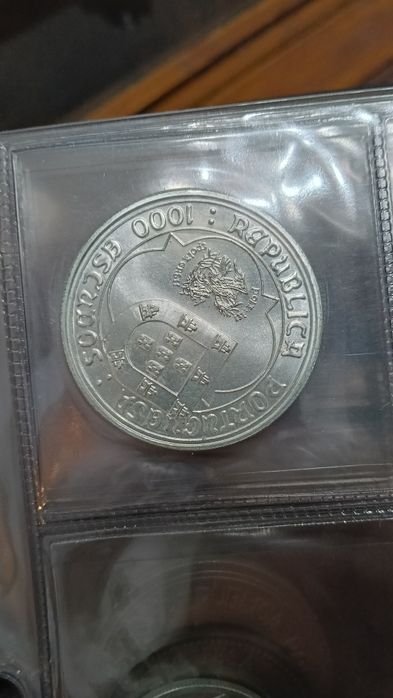 Vendo coleção de moedas antigas