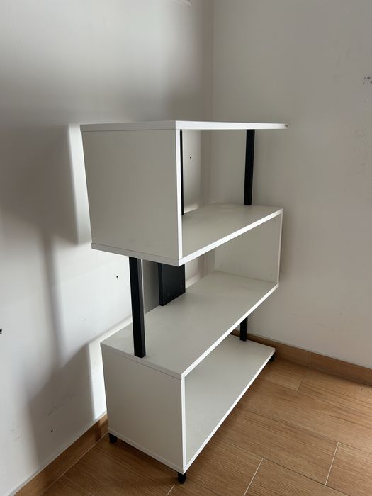 Móvel para entrada / estante branca