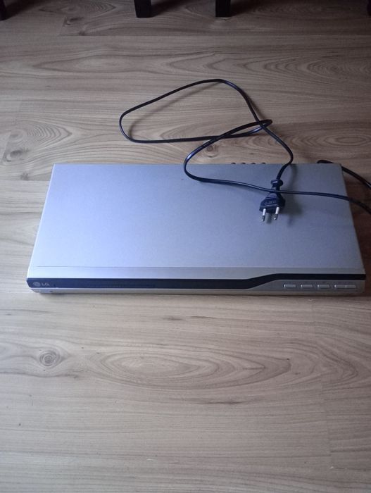 DVD odtwarzacz LG